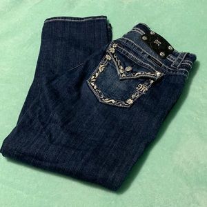 Miss Me BoyFriend Capri